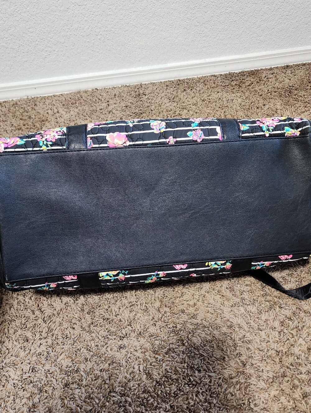 Betsey Johnson Floral Quilted Weekender Travel Duffle Bag - Picture 8 of 11